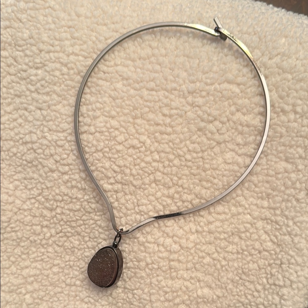 Plum Crystal and Black Pendant Necklace
